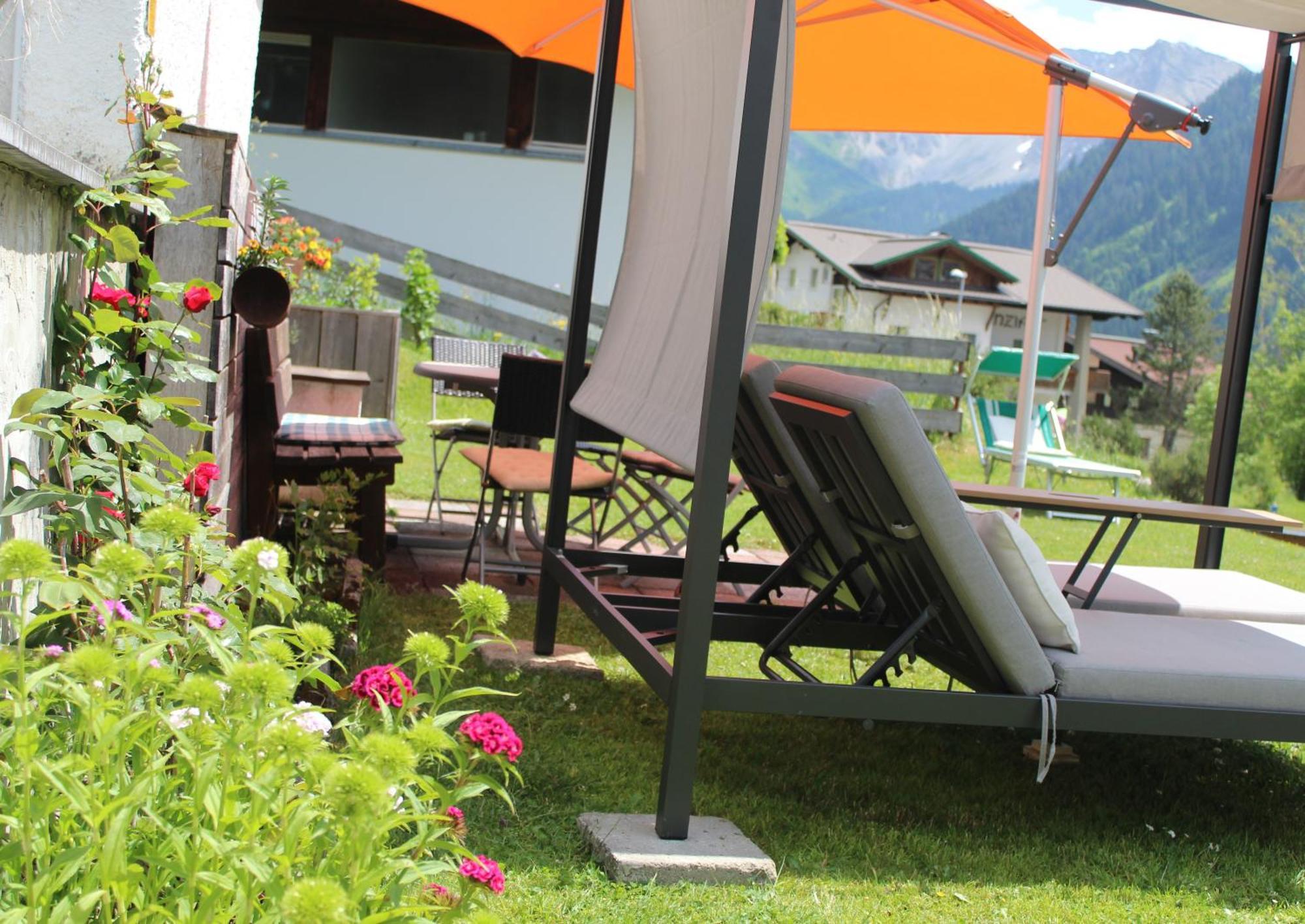 Berghof Hotel Berwang Exterior photo